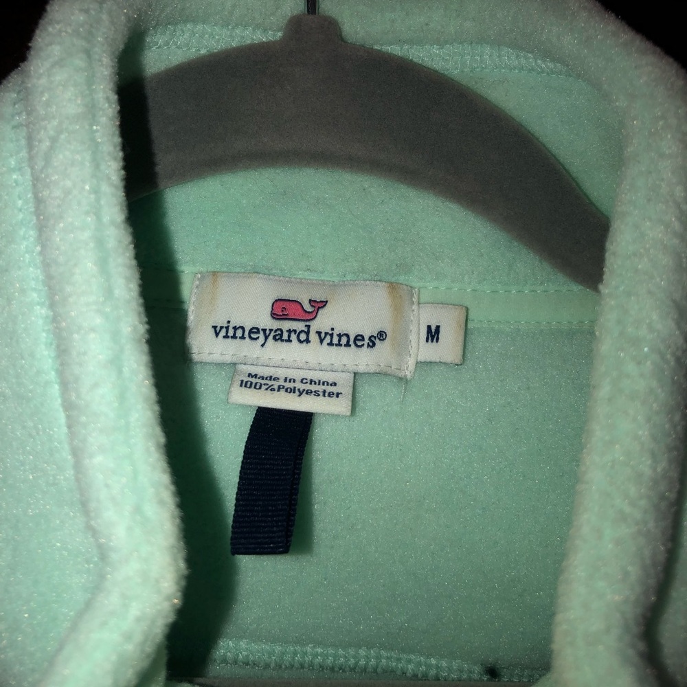 Vineyard vines fleece vest
